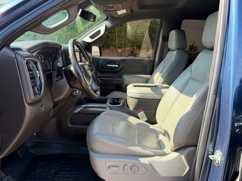 Used 2019 Chevrolet Silverado 1500 LT Trail Boss image 19