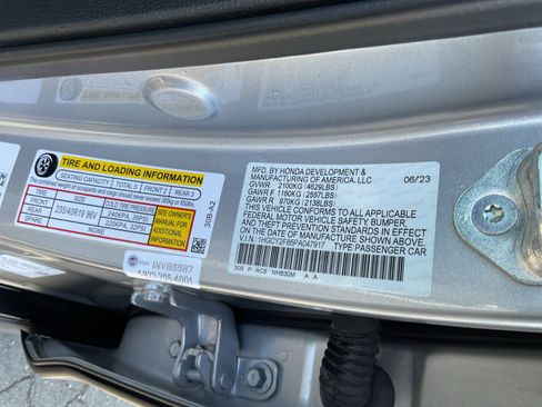Used 2023 Honda Accord Touring image 27