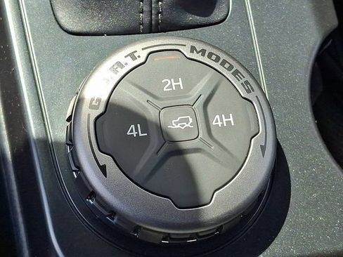 Used 2026 Ford Bronco Outer Banks AWD/4WD image 22
