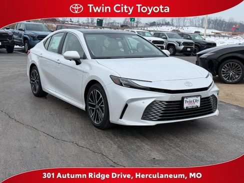 New 2026 Toyota Camry XLE image 1