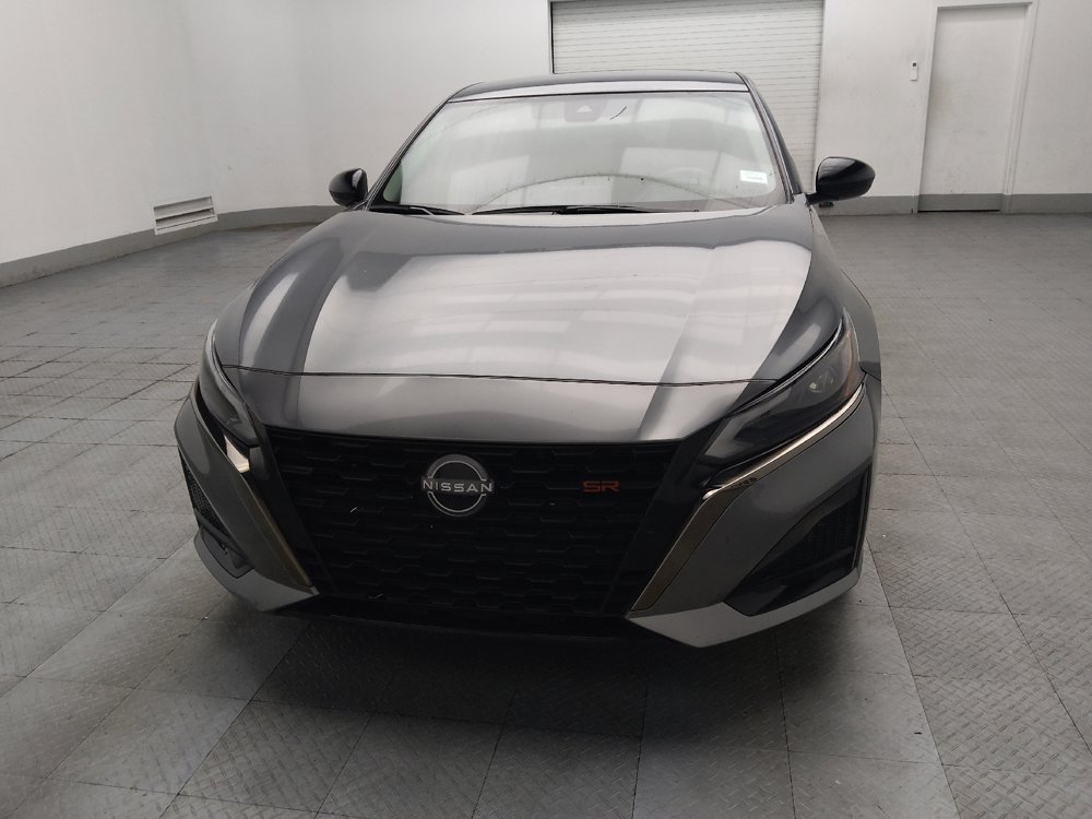 Used 2023 Nissan Altima 2.5 SR FWD image 15