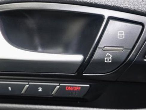 Used 2015 Audi Q7 3.0T Premium Plus image 37