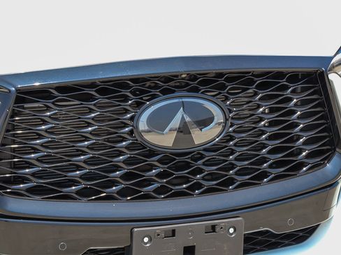 Used 2025 INFINITI QX50 Sport AWD/4WD image 5