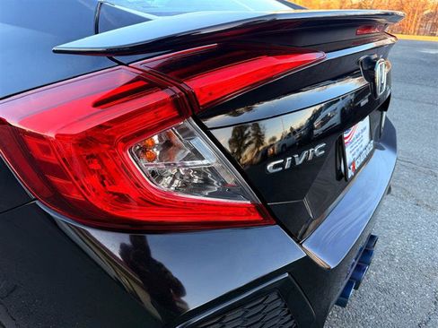 Used 2018 Honda Civic Si image 10