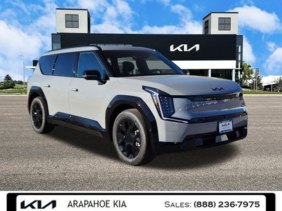 New 2026 Kia EV9 Land w/ Nightfall Edition Package