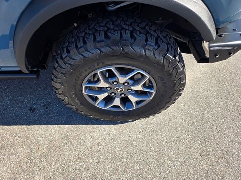 Used 2021 Ford Bronco Badlands image 11