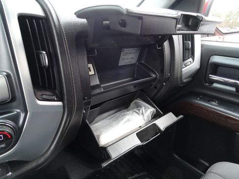 Used 2018 GMC Sierra 2500 SLE w/ SLE Preferred Package image 23