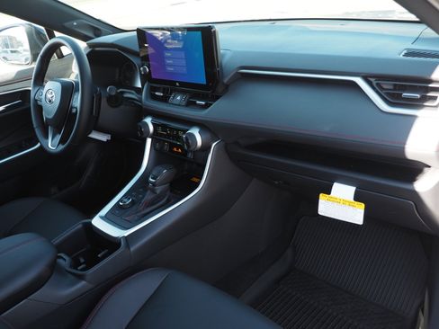 Used 2025 Toyota RAV4 XSE image 23