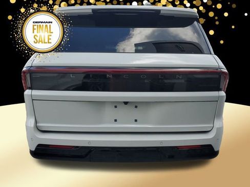 New 2025 Lincoln Navigator Black Label image 7