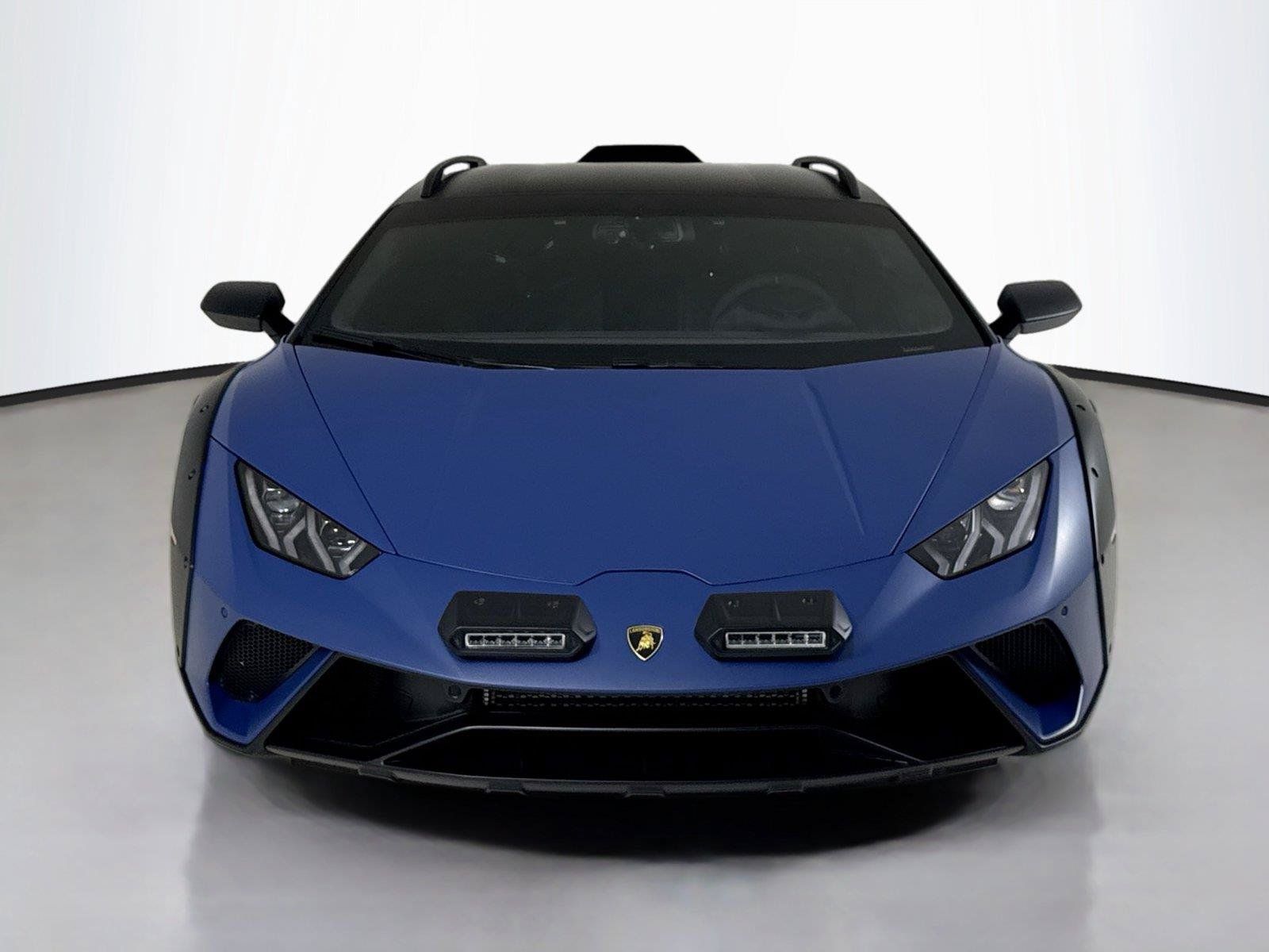 Used 2023 Lamborghini Huracan Sterrato AWD/4WD image 11