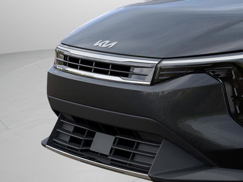 New 2025 Kia K4 EX image 32