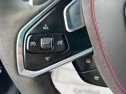 Used 2023 Chevrolet Corvette Stingray Premium Cpe w/ Z51 Performance Package RWD image 15