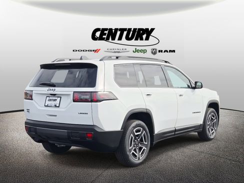 New 2026 Jeep Cherokee Laredo image 3
