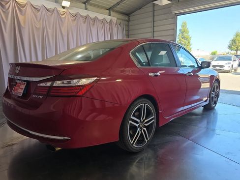 Used 2017 Honda Accord Sport image 3