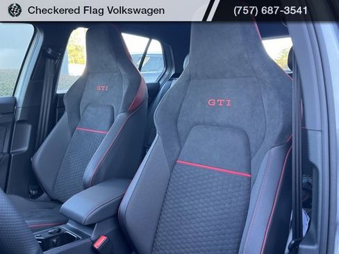 New 2026 Volkswagen GTI SE image 21
