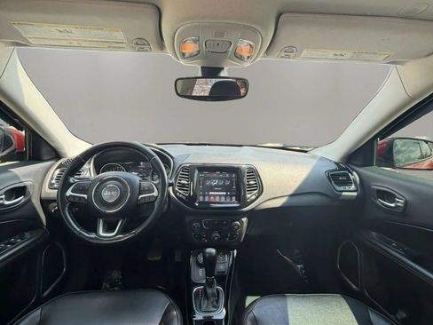 Used 2020 Jeep Compass Limited AWD/4WD image 12
