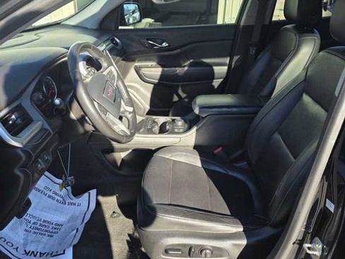 Used 2020 GMC Acadia SLT image 6