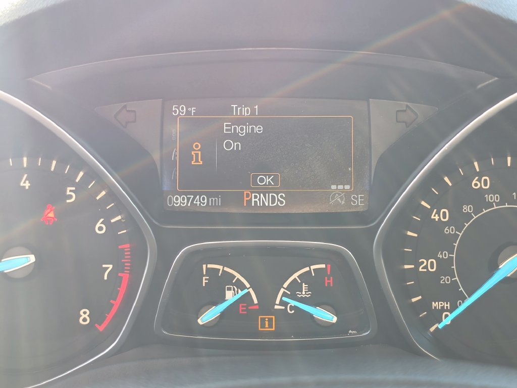 Used 2017 Ford Escape SE w/ Equipment Group 201A AWD/4WD image 18