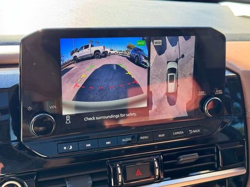 Used 2022 Nissan Pathfinder Platinum w/ Cargo Package image 20