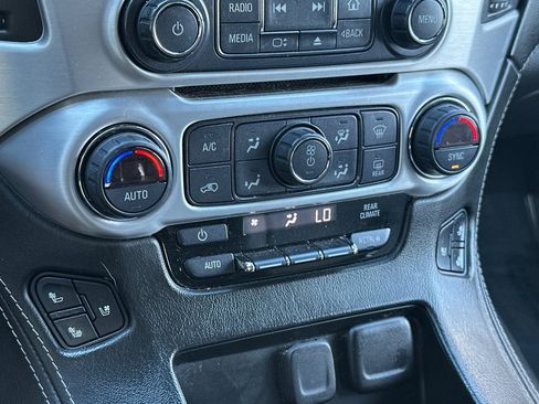 Used 2019 GMC Yukon SLT image 18