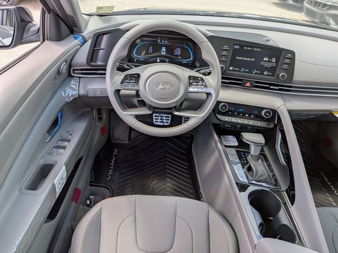 New 2026 Hyundai Elantra SEL Sport Premium image 15