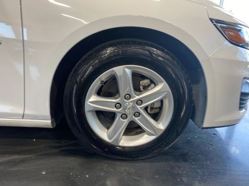 Used 2023 Chevrolet Malibu LT image 8