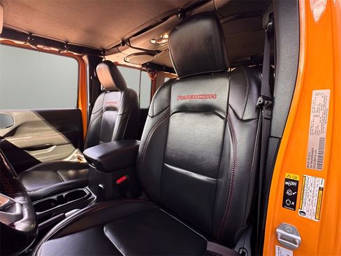 Used 2021 Jeep Wrangler Unlimited Rubicon image 26