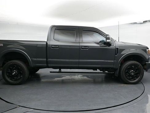 Used 2021 Ford F350 Platinum w/ Tremor Off-Road Package image 15