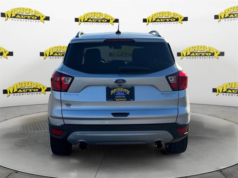 Used 2019 Ford Escape Titanium image 4