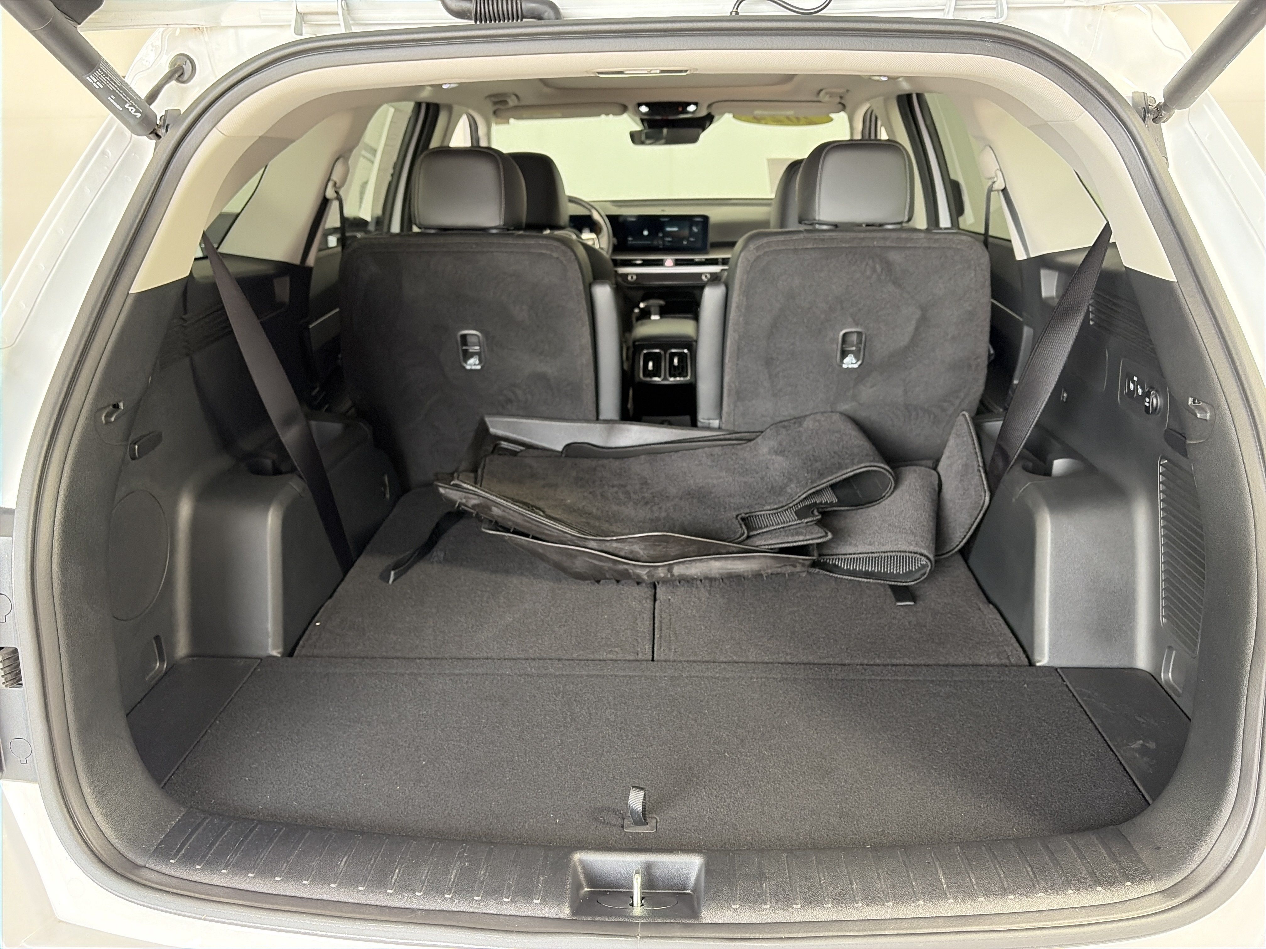 Certified 2024 Kia Sorento X-Line EX AWD/4WD image 13