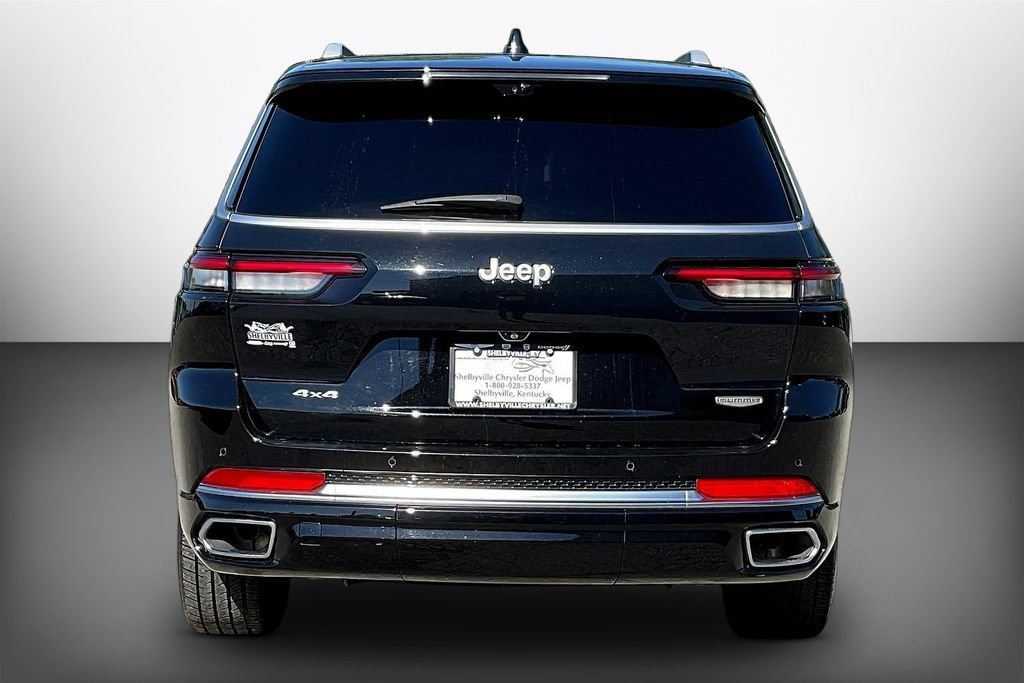 Used 2023 Jeep Grand Cherokee L Summit AWD/4WD image 5