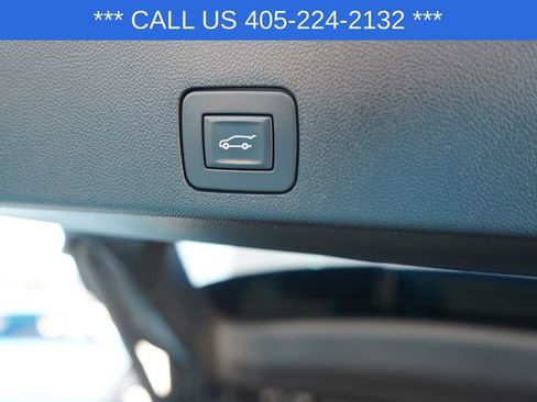 Used 2023 Buick Encore GX Select w/ Sport Touring Package FWD image 30