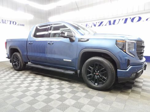Used 2026 GMC Sierra 1500 Elevation w/ Elevation Premium Package AWD/4WD image 3