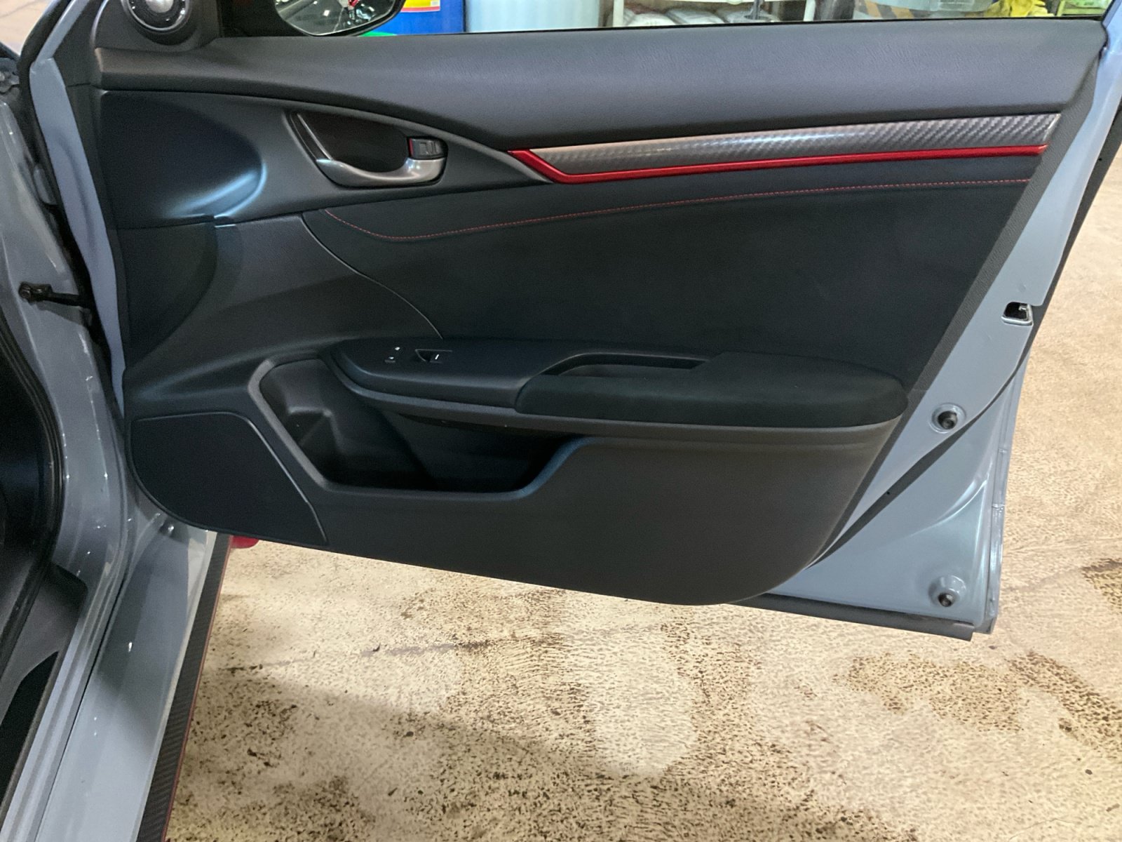Used 2021 Honda Civic Type R image 18