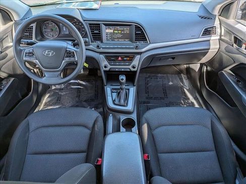 Used 2018 Hyundai Elantra SEL image 17