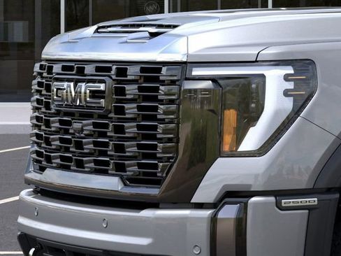 New 2026 GMC Sierra 2500 Denali Ultimate w/ Max Trailering Package image 15
