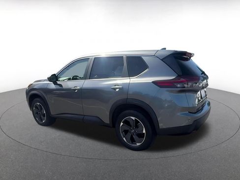 Used 2025 Nissan Rogue SV FWD image 10