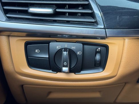 Used 2018 BMW X6 sDrive35i image 17