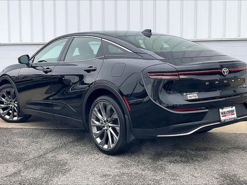 Used 2026 Toyota Crown Limited w/ Advanced Technology Package image 15