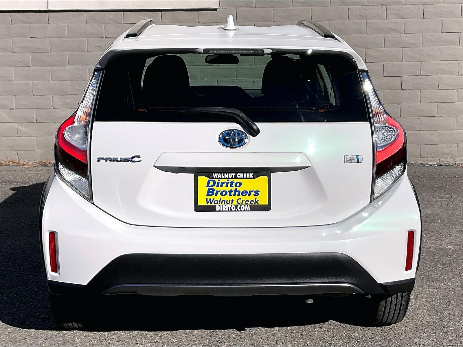 Used 2018 Toyota Prius C Two FWD image 3