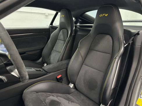 Used 2016 Porsche Cayman GT4 RWD image 12