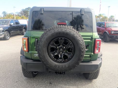 Used 2024 Ford Bronco Wildtrak image 5