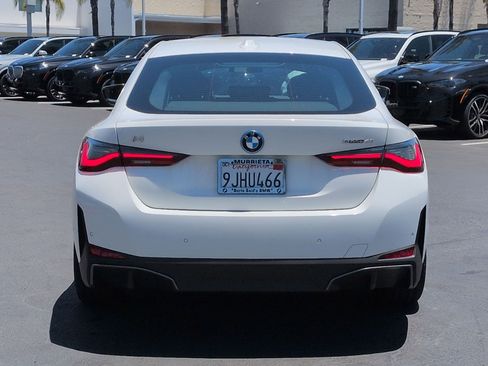 Used 2023 BMW i4 eDrive40 w/ Premium Package RWD image 9