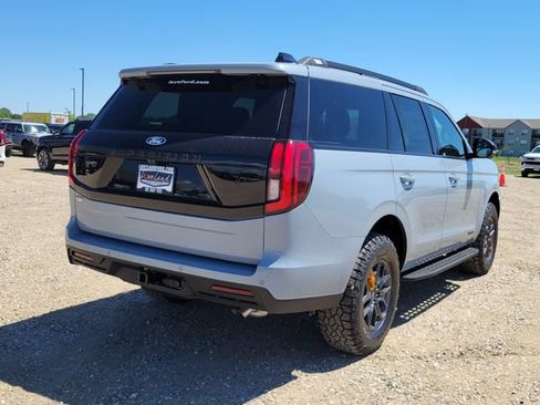 New 2027 Ford Expedition Tremor w/ Driver's Package AWD/4WD image 3