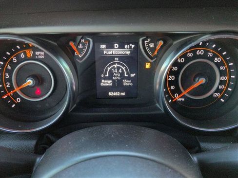 Used 2020 Jeep Gladiator Sport image 10