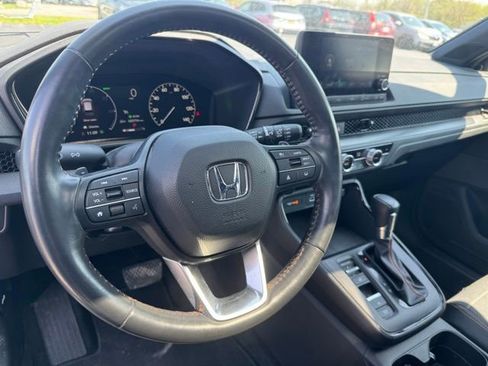 Used 2023 Honda CR-V Sport image 14