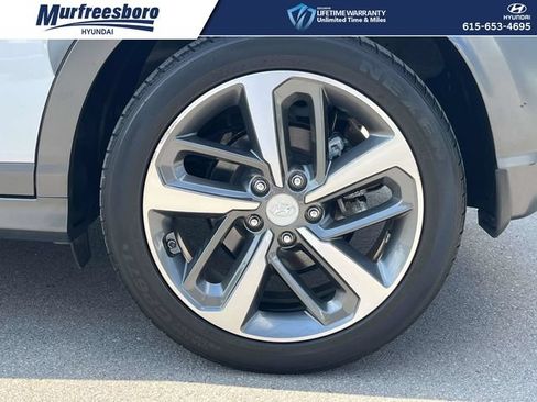 Used 2021 Hyundai Kona Ultimate w/ Cargo Package FWD image 11
