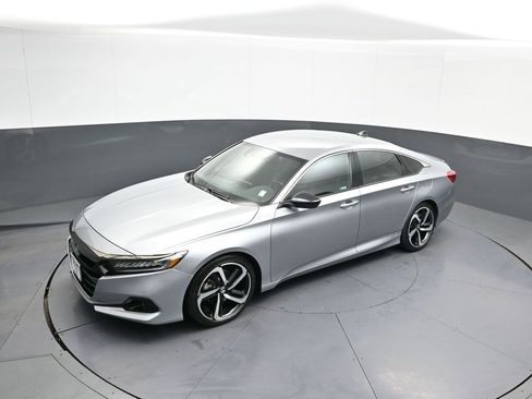 Certified 2022 Honda Accord Sport image 33