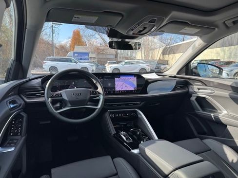 New 2025 Audi Q5 Premium Plus image 15