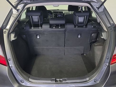 Used 2018 Honda Fit EX image 9